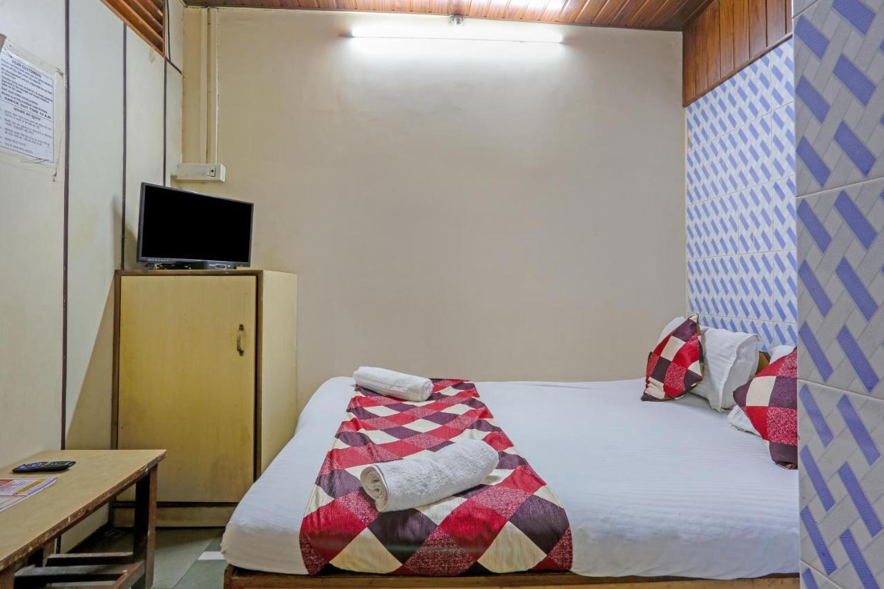Terminus Hotel Bandra Mumbai Exteriör bild