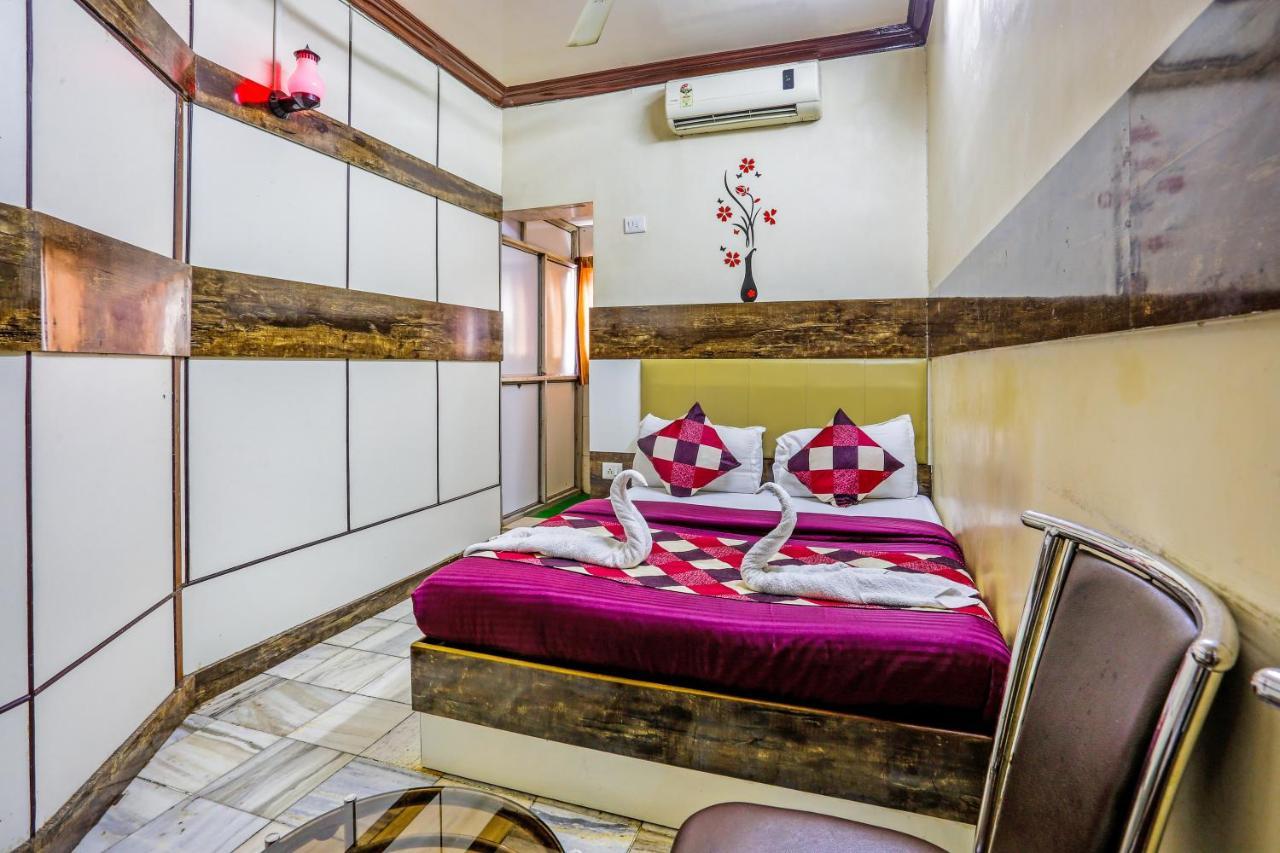 Terminus Hotel Bandra Mumbai Exteriör bild
